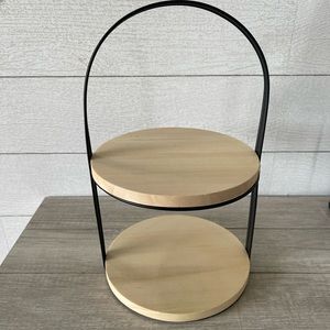 Tiered tray